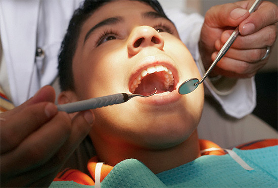 La corretta registrazione di tutti i sintomi e il sondaggio della cavità di solito forniscono al dentista informazioni sufficienti per effettuare una diagnosi corretta.