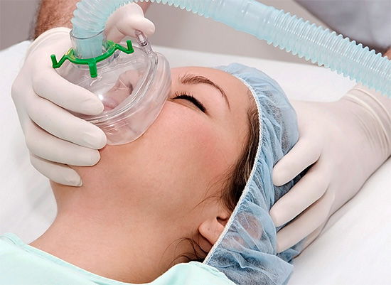 Antes de decidir remover um dente sob anestesia, recomendamos que você aprenda mais sobre os recursos deste procedimento, correlacionando todos os seus prós e contras.