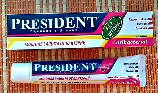 Além disso, há uma pasta de dente especial para proteção máxima contra bactérias - Presidente Antibacterial