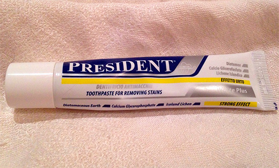 O Presidente White Plus é caracterizado por um índice de abrasão aumentado (RDA 200), pelo que é recomendado que esta pasta seja usada não mais que uma vez por semana.