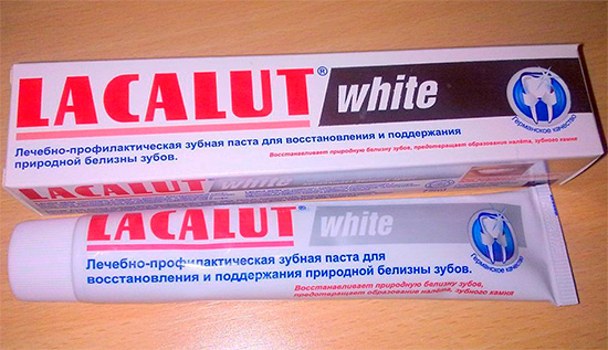 Dentifricio Sbiancante Tedesco Lacalut Bianco.