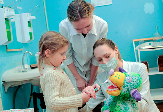 È importante portare il bambino dal dentista ortodontista in tempo affinché il trattamento sia il più rapido ed efficace possibile.