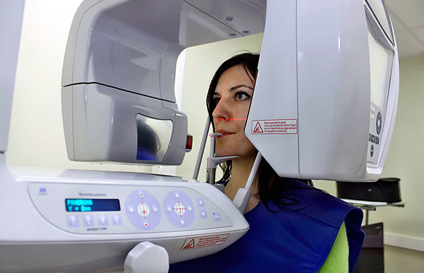 A resolução de um ortopantomógrafo odontológico nem sempre é suficiente para o implante basal.